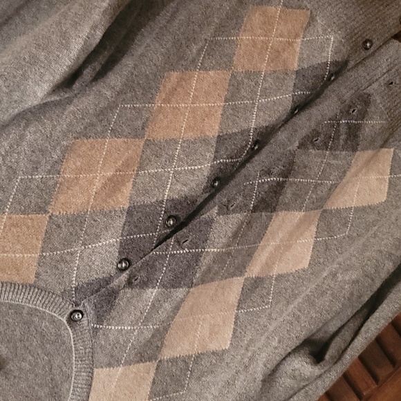 Apt 9 Gray Argyle Cashmere Cardigan Sweater Women's Large - Picture 3 of 5